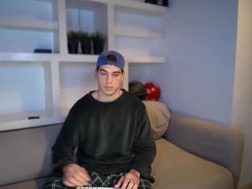 _Couplevibes Chaturbate stream image from November 16, 2025