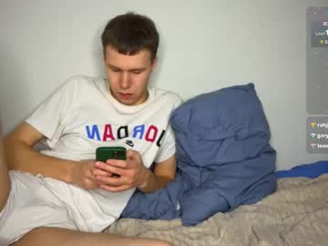 Holybabe342 Chaturbate stream image from November 16, 2025