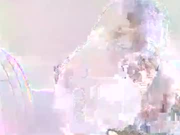 Linahusu Chaturbate stream image from November 16, 2025