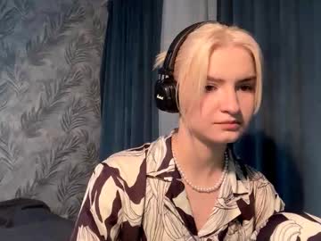 Cindiwittner Chaturbate stream image from November 16, 2025
