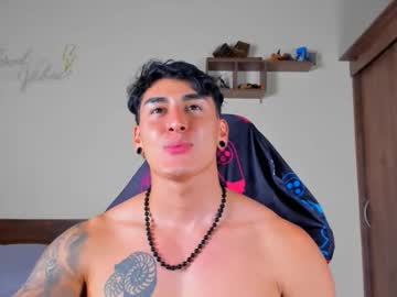 Taylor_Mclane1 Chaturbate stream image from November 16, 2025