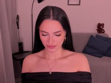 Whoislulu Chaturbate stream image from November 16, 2025