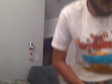 Johnjones585121 Chaturbate stream image from November 16, 2025