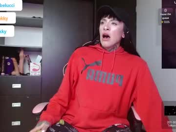 Charlotbelucci_ Chaturbate stream image from November 16, 2025