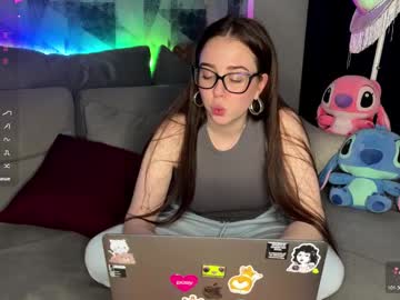 Ohnicolle Chaturbate stream image from November 16, 2025