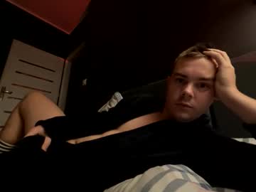 Captainalpha747 Chaturbate stream image from November 17, 2025