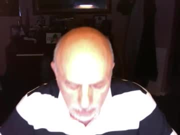 Add_Me_2 Chaturbate stream image from November 17, 2025