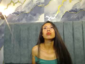 Aitana22 Chaturbate stream image from November 17, 2025