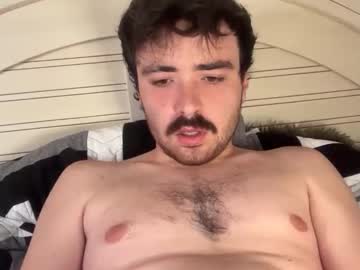 Hunterbentleyy Chaturbate stream image from November 17, 2025