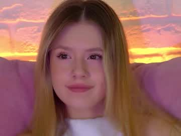Milanabalmain Chaturbate stream image from November 17, 2025