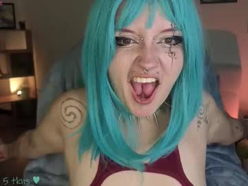 Eloisee_ Chaturbate stream image from November 17, 2025