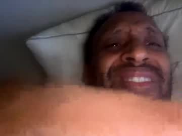 Hugecockboss Chaturbate stream image from November 17, 2025
