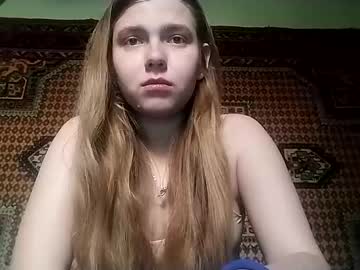Kikibang_ Chaturbate stream image from November 17, 2025