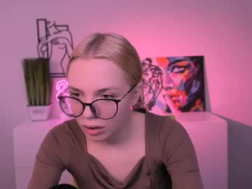 Sendi_Cais Chaturbate stream image from November 17, 2025