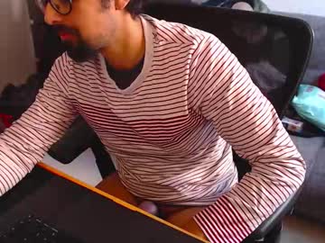 Fizz6572 Chaturbate stream image from November 17, 2025
