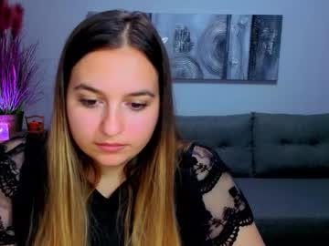 Maria_Bond Chaturbate stream image from November 17, 2025