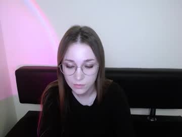 Millasamsd Chaturbate stream image from November 17, 2025