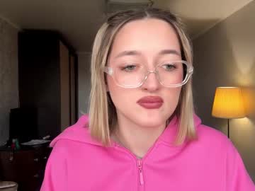 Ulavisounnaraj Chaturbate stream image from November 17, 2025
