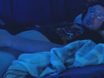 Yobleez Chaturbate stream image from November 17, 2025