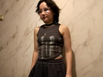 Shonnacooperrider Chaturbate stream image from November 17, 2025
