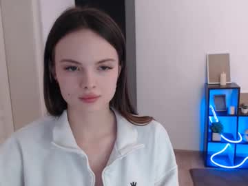 A_Ariella_ Chaturbate stream image from November 17, 2025