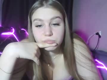 Honey_Lolaaa stream image from November 17, 2025