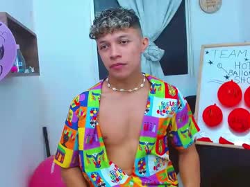 Lucas_Luxx1 Chaturbate stream image from November 17, 2025