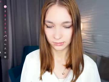 Johnnietantum Chaturbate stream image from November 17, 2025