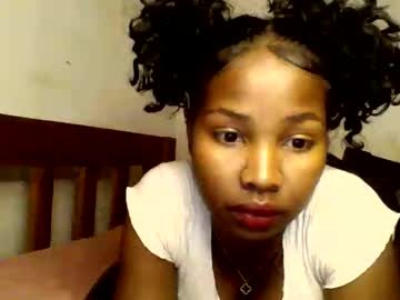 Ravakaah Chaturbate stream image from November 17, 2025