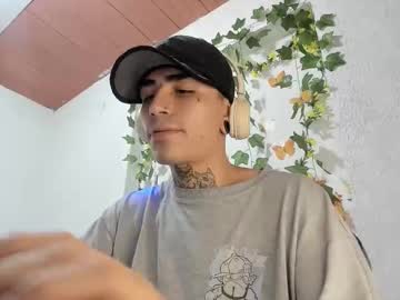 Beatandtalk Chaturbate stream image from November 17, 2025