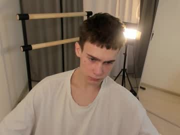 Kevin_Kess Chaturbate stream image from November 17, 2025