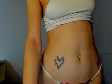 Alexisyourdream Chaturbate stream image from November 17, 2025