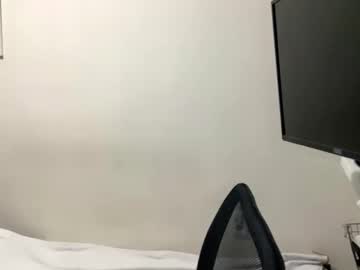 Carolcaci Chaturbate stream image from November 17, 2025