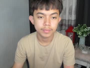 Primocummerx Chaturbate stream image from November 17, 2025