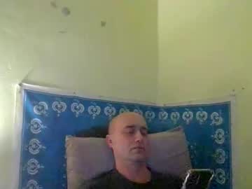 Radhero Chaturbate stream image from November 17, 2025
