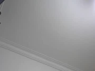 Spicysirenxo Chaturbate stream image from November 17, 2025