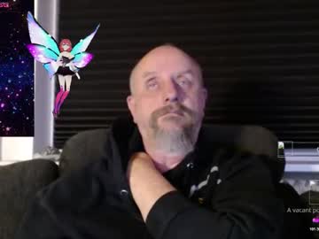 Hardmrlazy Chaturbate stream image from November 17, 2025