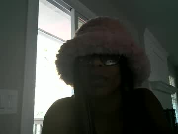 Slimmmgooodiexoxo Chaturbate stream image from November 17, 2025