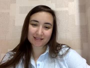 Solirenn Chaturbate stream image from November 17, 2025