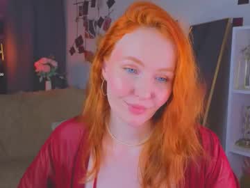 Joyce_Jones Chaturbate stream image from November 17, 2025