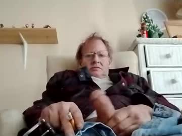 Straddlemy1111 Chaturbate stream image from November 17, 2025