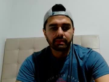 Davidmedellin60 Chaturbate stream image from November 17, 2025