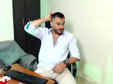 Esteban_Fer Chaturbate stream image from November 17, 2025
