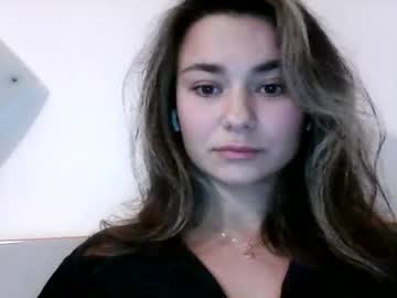 Sirelvan Chaturbate stream image from November 17, 2025