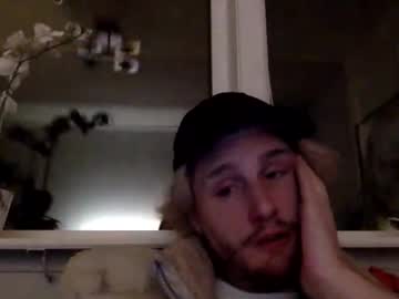 Hugeswedishviking Chaturbate stream image from November 17, 2025