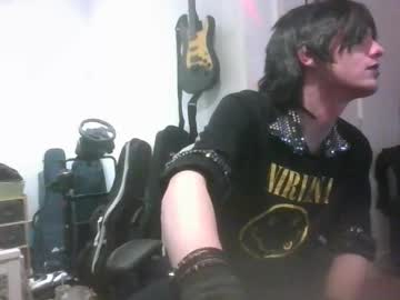 Kylejacksonhotforgirls Chaturbate stream image from November 17, 2025