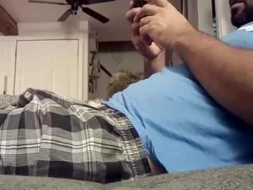 Bigcumcanada Chaturbate stream image from November 18, 2025