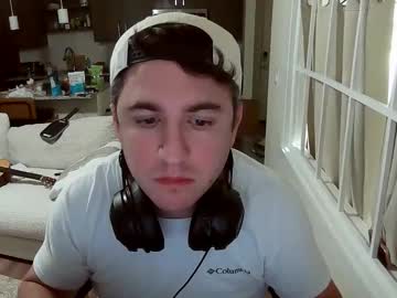 Charmingman82 Chaturbate stream image from November 18, 2025