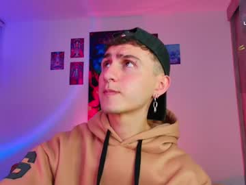 Dimitri_Bilak_ Chaturbate stream image from November 18, 2025