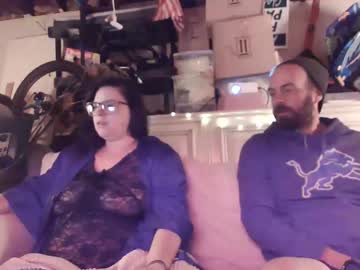 Justabowiegirl Chaturbate stream image from November 18, 2025